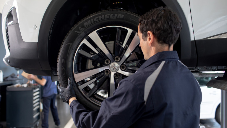 Stellantis Tyre Offers | Up to 15% Off Selected Tyres