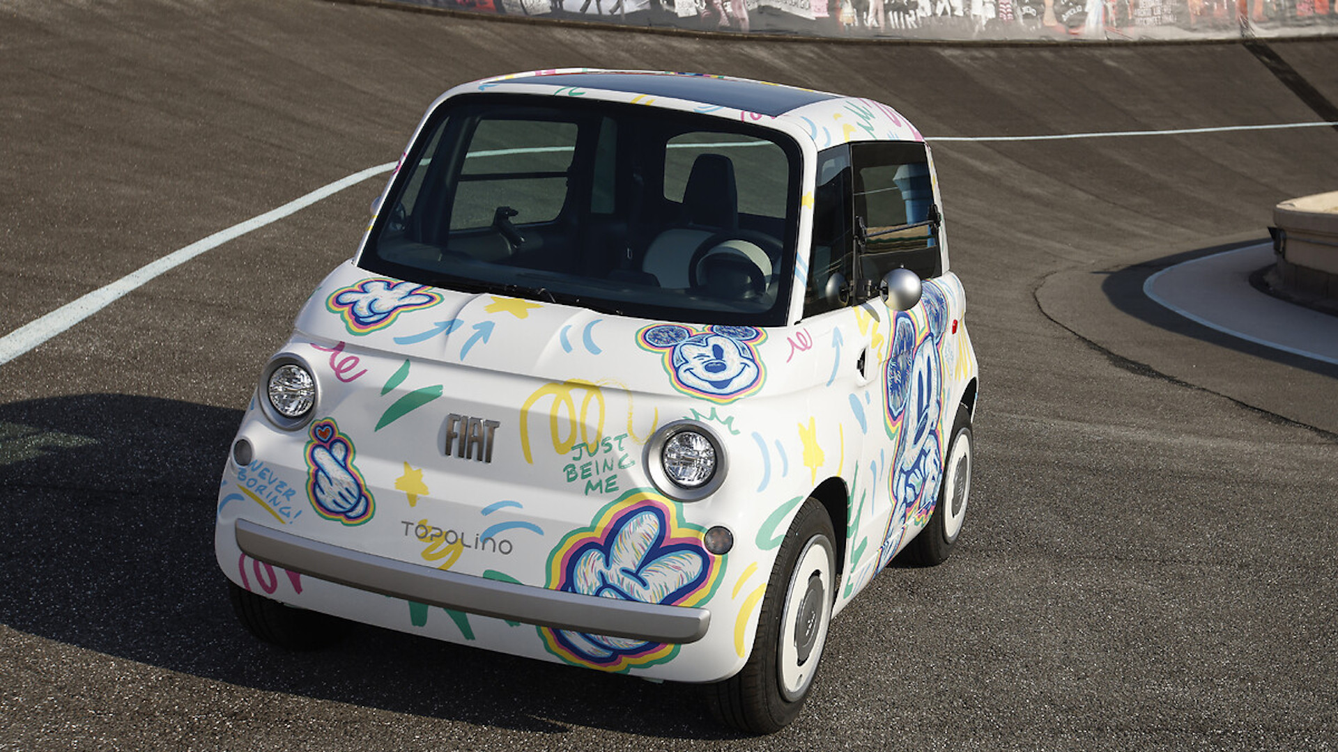 La Dolce Vita Meets The American Dream: FIAT Debuts The Fiat 500e For North America