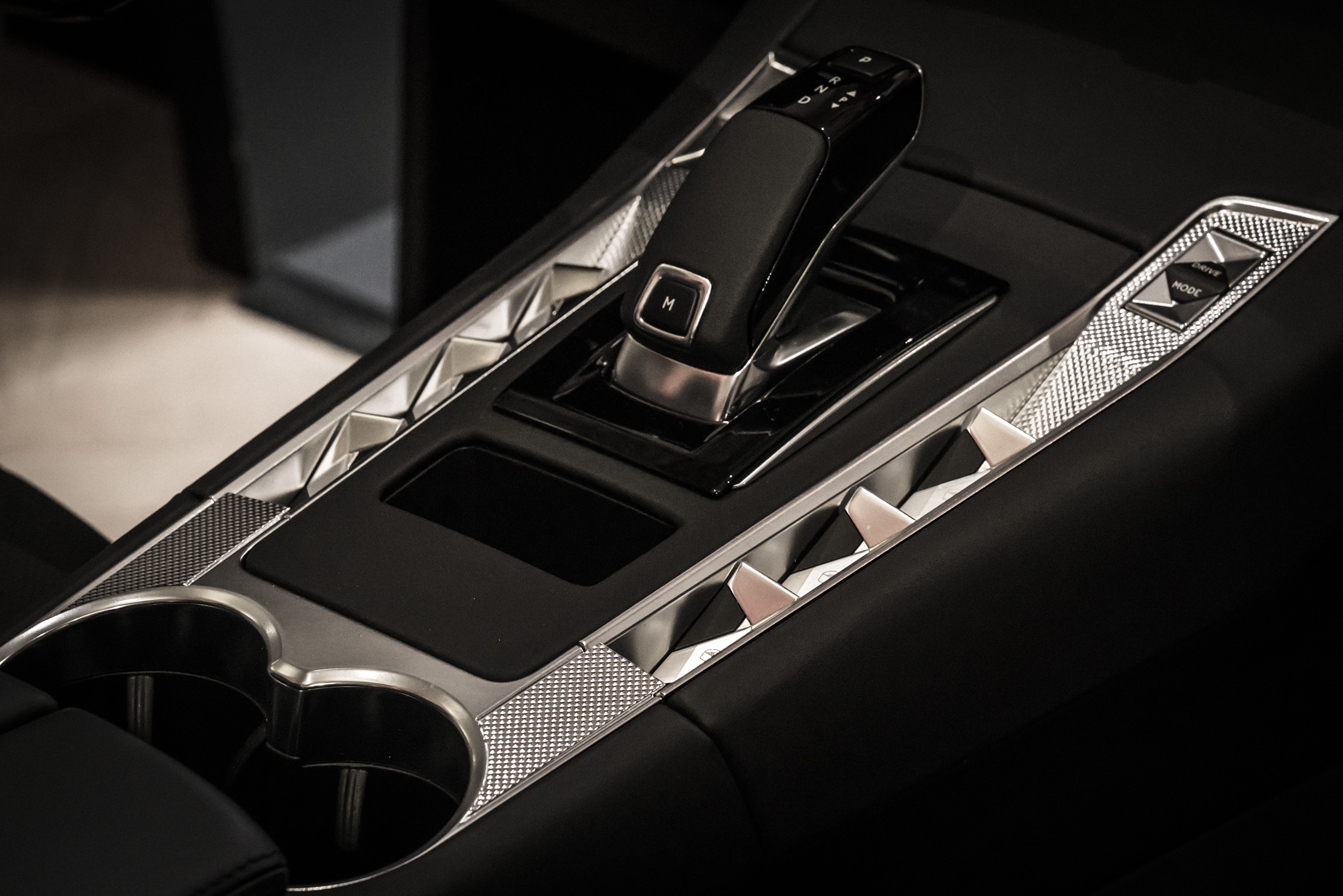 DS 7 CROSSBACK Exclusive Preview