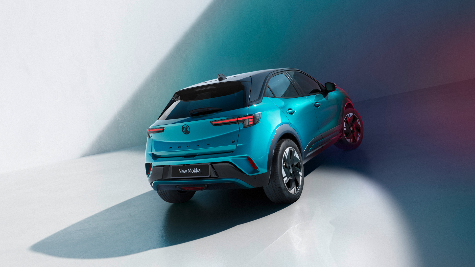 Scientific Trial Reveals Nervous Night-Time Drivers Are 43% More Likely To Drive In The Dark With Vauxhall Intelli-Lux HD Headlights