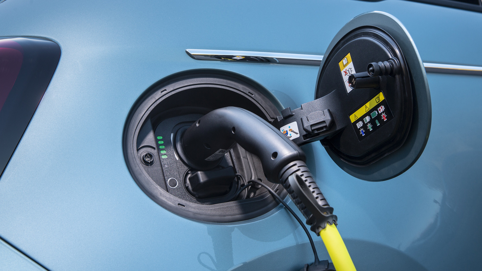 Fiat 500e Boosted by £3,750 Government Electric Car Grant
