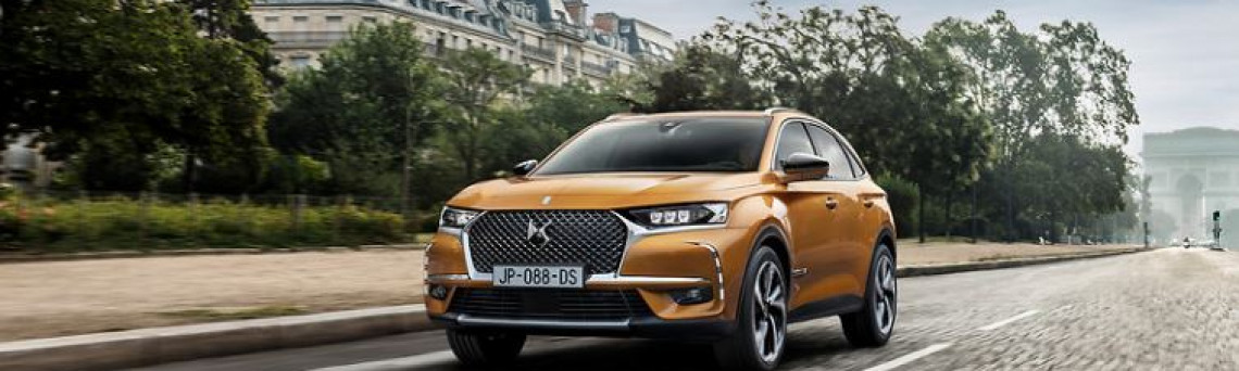Harvey Nichols Vouchers with every DS 7 CROSSBACK and DS 3 CROSSBACK order!