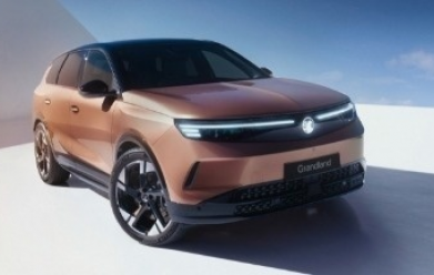 Vauxhall Reveals Pricing And Specification For New Grandland