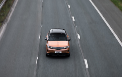 Vauxhall Reveals The UK’s Biggest Driving Pet Peeves